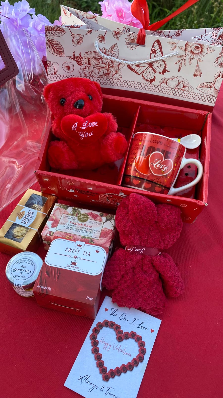 Ladies Chocolate & Honey Gift Set