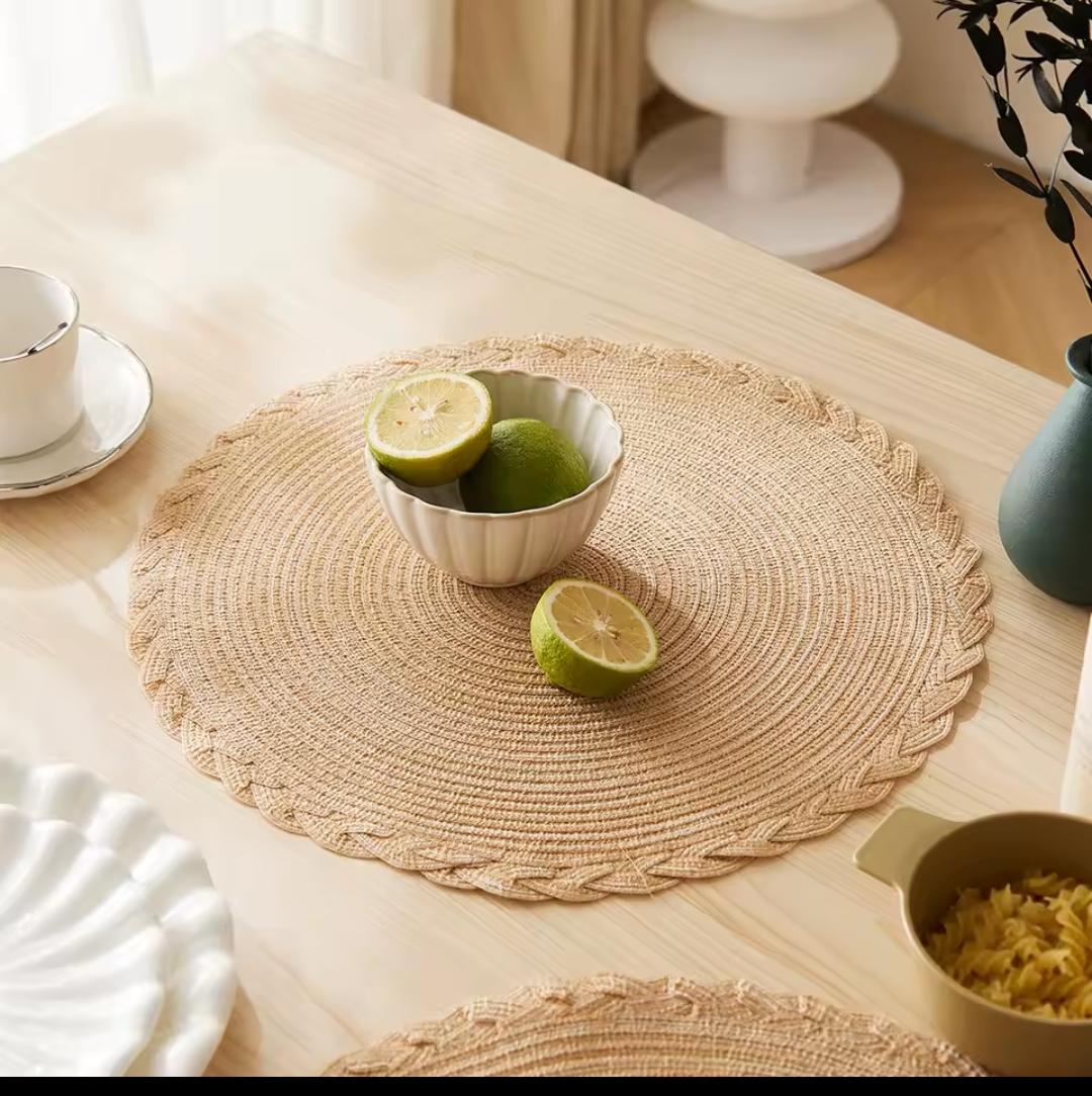 6 Piece Woven Round Table Mats Set