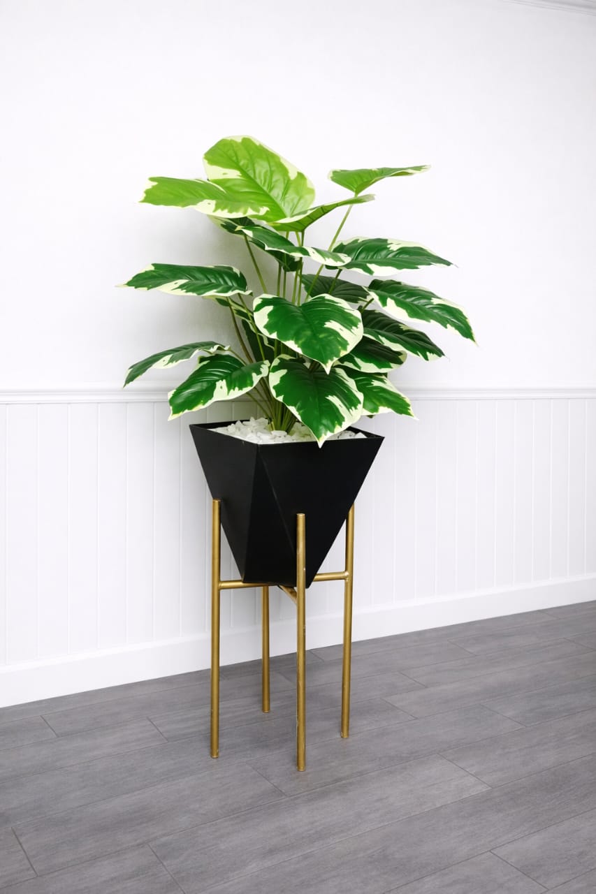 140cm tall artificial plant in vase with pebbles and metallic stand for home or office décor