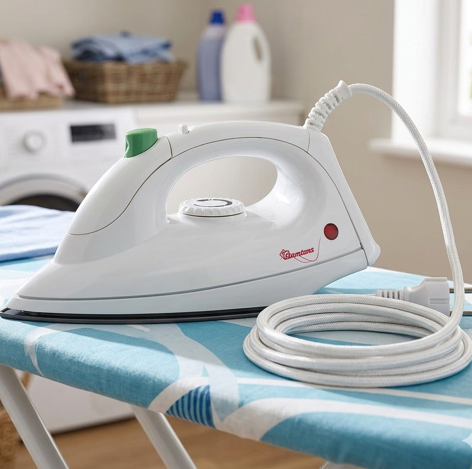 Dry & Spray Iron Box