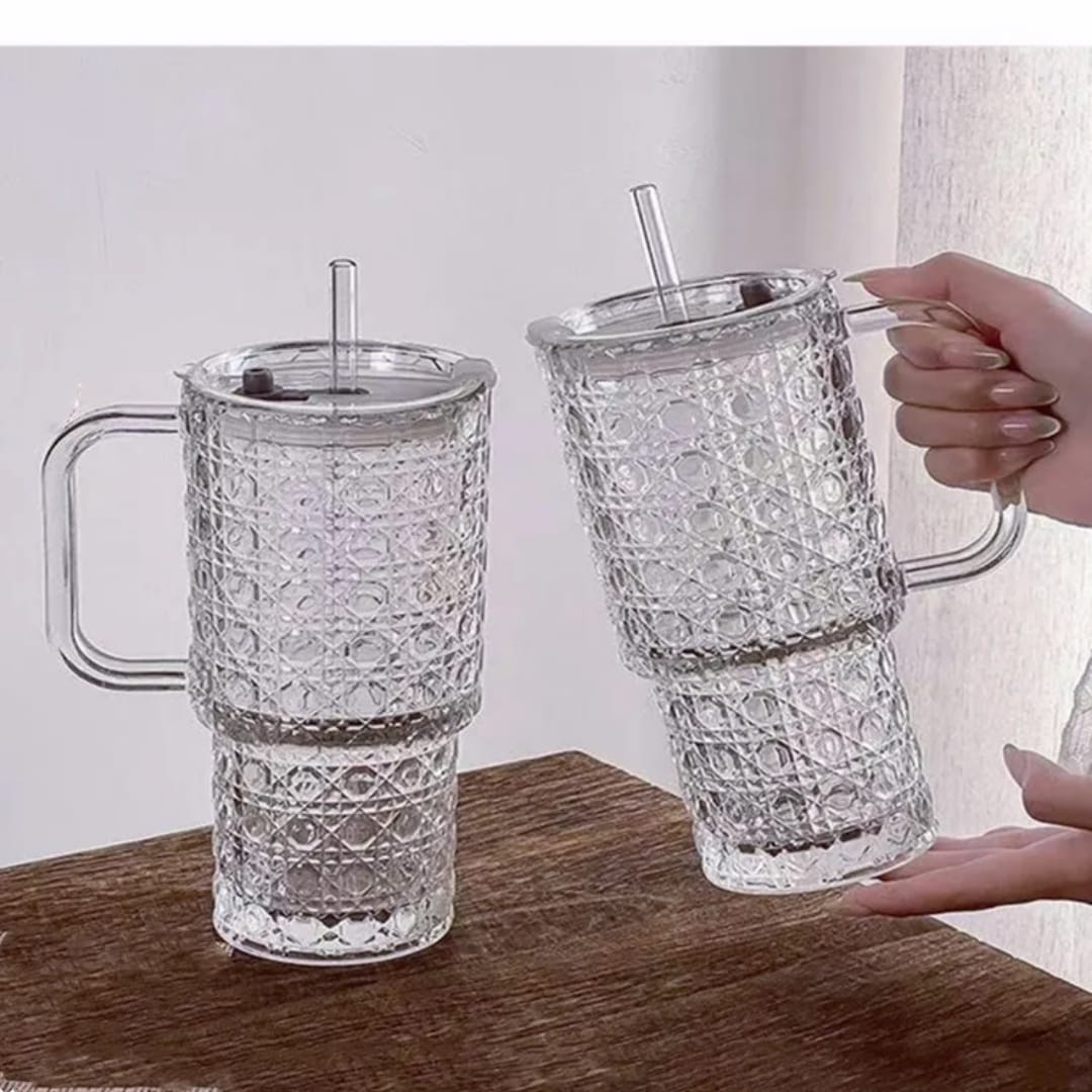2 Piece Ribbed Borosilicate Glass Tumbler Set with Lids and Straws