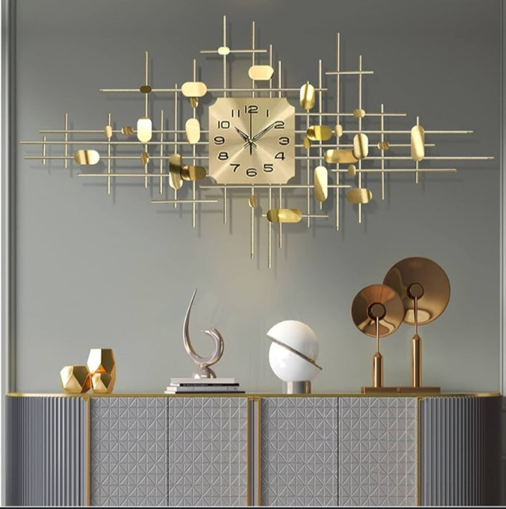 Large 3D iron wall clock measuring 65 by 100 centimeters.
