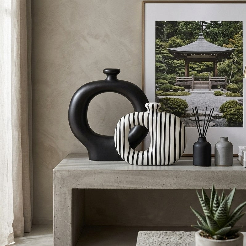 Midnight Loop Vase Ceramic Statement Décor Set