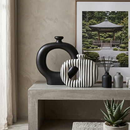 Midnight Loop Vase Ceramic Statement Décor Set