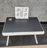 Foldable laptop desk