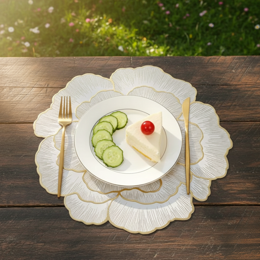 Set of six gold PVC waterproof and heat resistant table mats