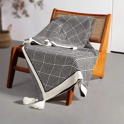 Bohemian Knitted Throw Blanket With Tassels