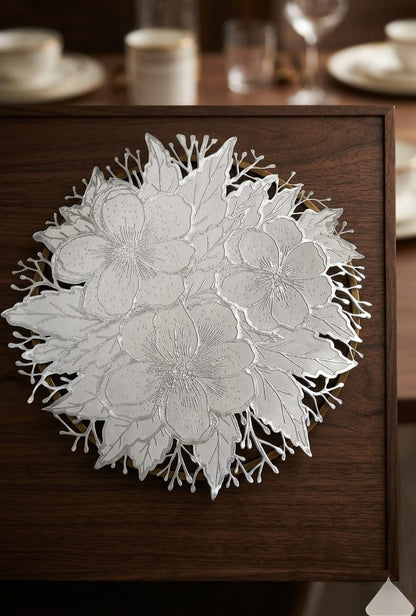 Silver Nordic round lace mat 35cm for elegant table decoration and surface protection