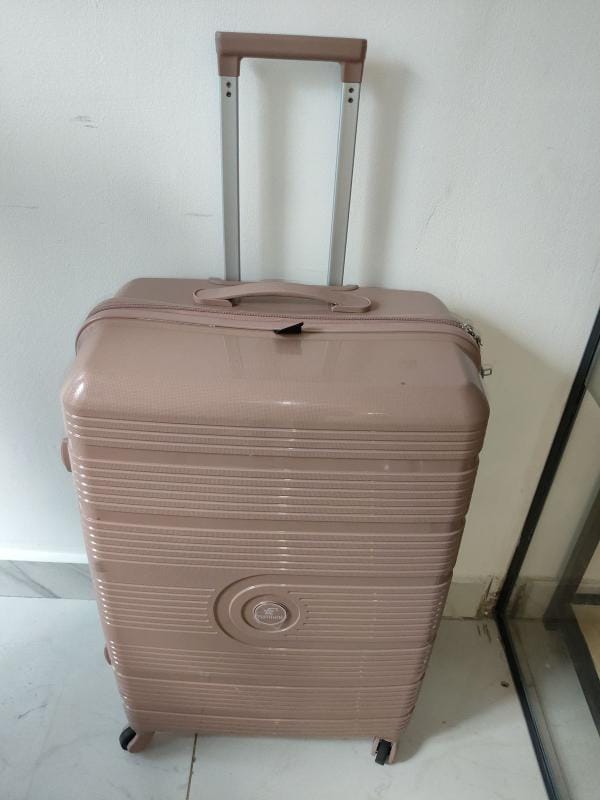 Medium Suitcase