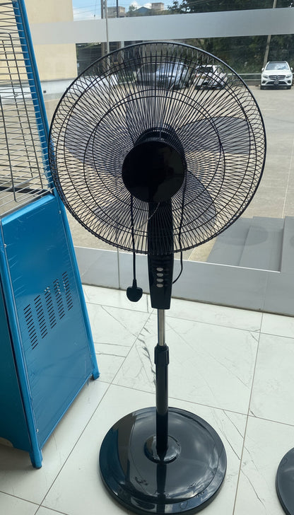 Black stand Fan with Remote RM/757