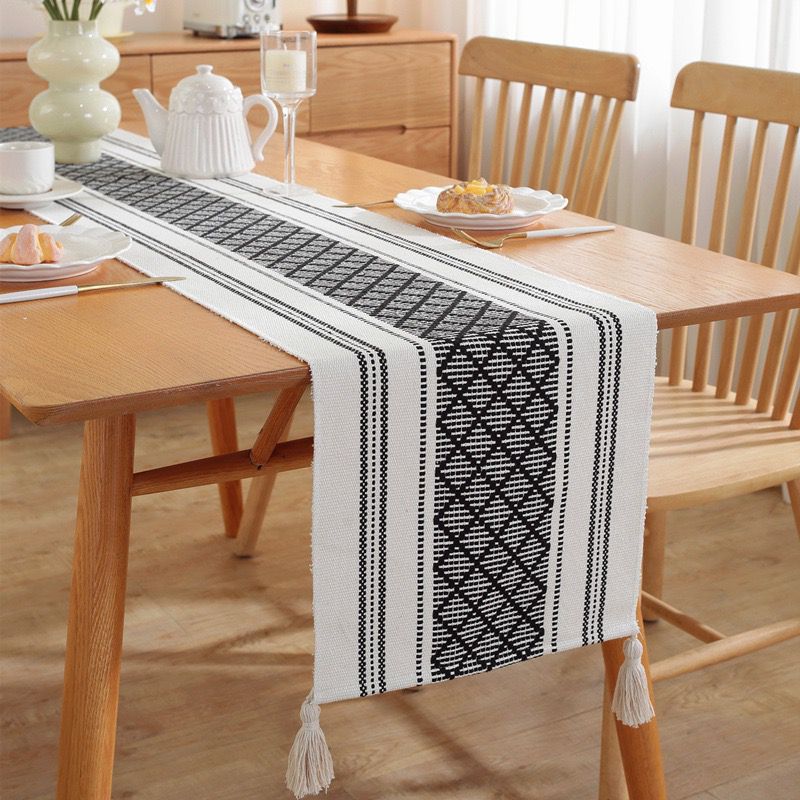 Simple Yarn-Dyed Tassel Cotton Linen Table Mat