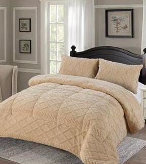 Heavy sherpa woolen duvet set with bedsheet and two pillowcases, size 6ft x 7ft