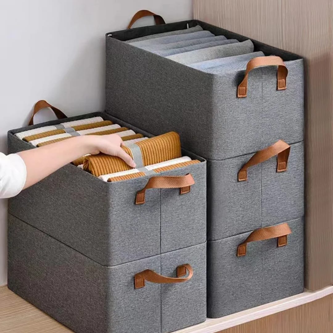 Foldable grey clothes storage bag and laundry bin, size 47×29×20 cm, ideal for organizing laundry and household items. 🧺