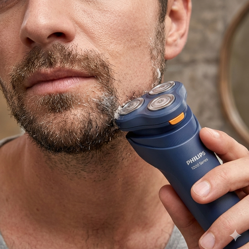 Dawood Lifestyle & Gadgets ke 1000 Series wet and dry electric shaver with PowerCut blades 3D floating heads anti corrosion European blades rechargeable cordless operation and easy clean design for comfortable everyday shaving and grooming