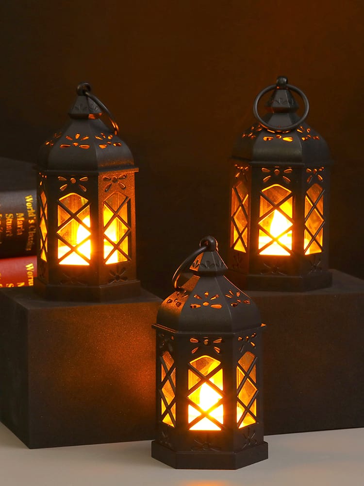 Vintage LED Lantern – White & Black, 12.5 × 6.5 cm