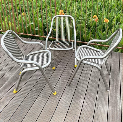 Rust-free stainless steel multipurpose seat with comfortable design and anti-slip feet.
