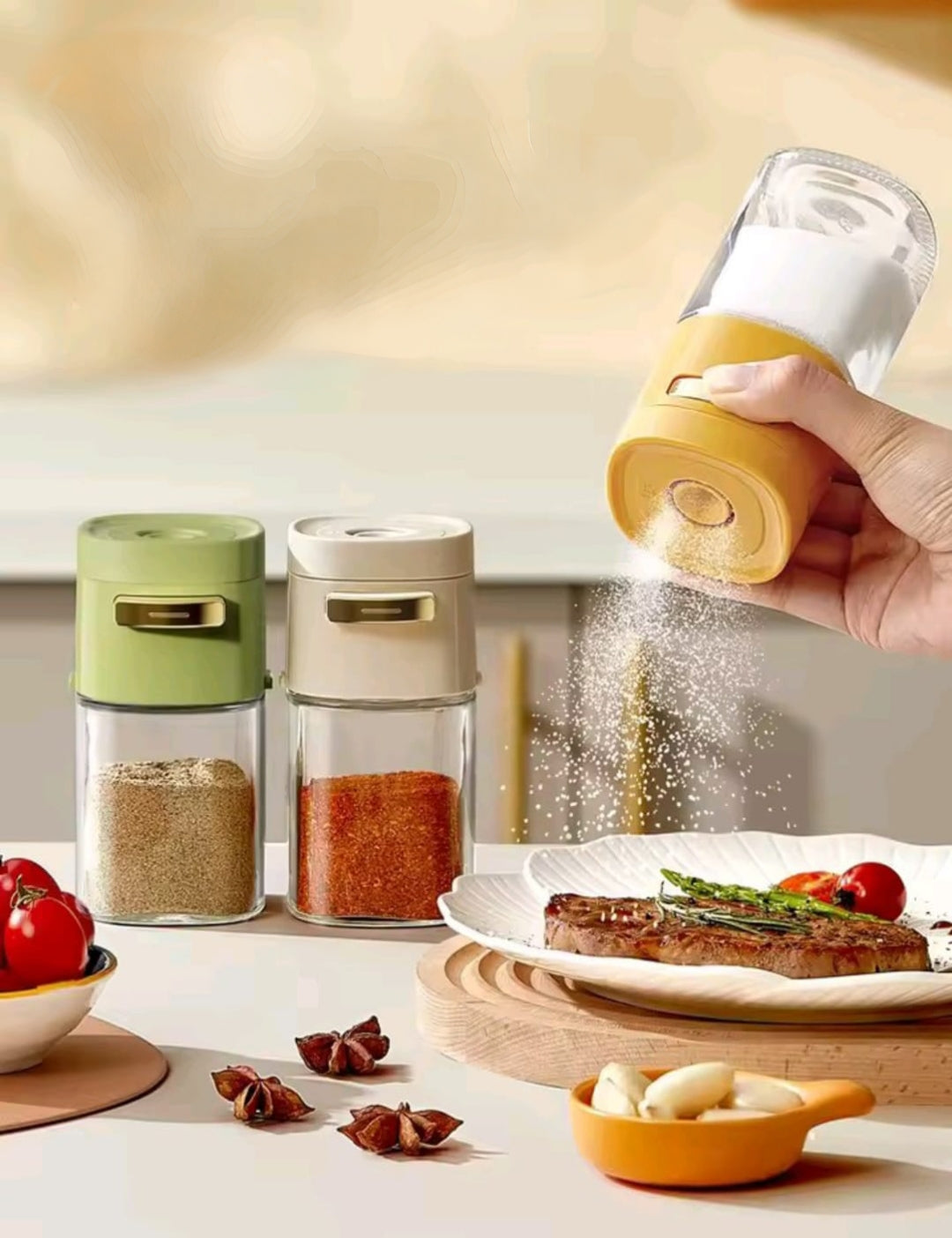 180ml Press type glass seasoning jar with salt control function