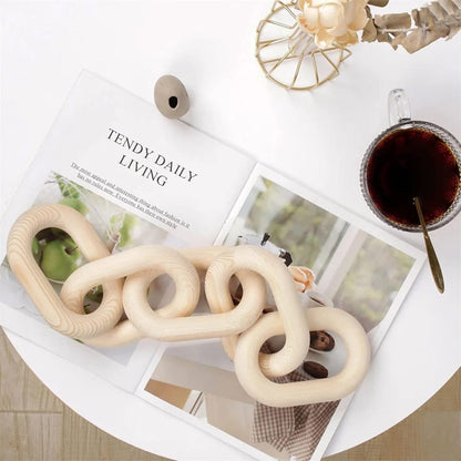 5-Link Chain Decor