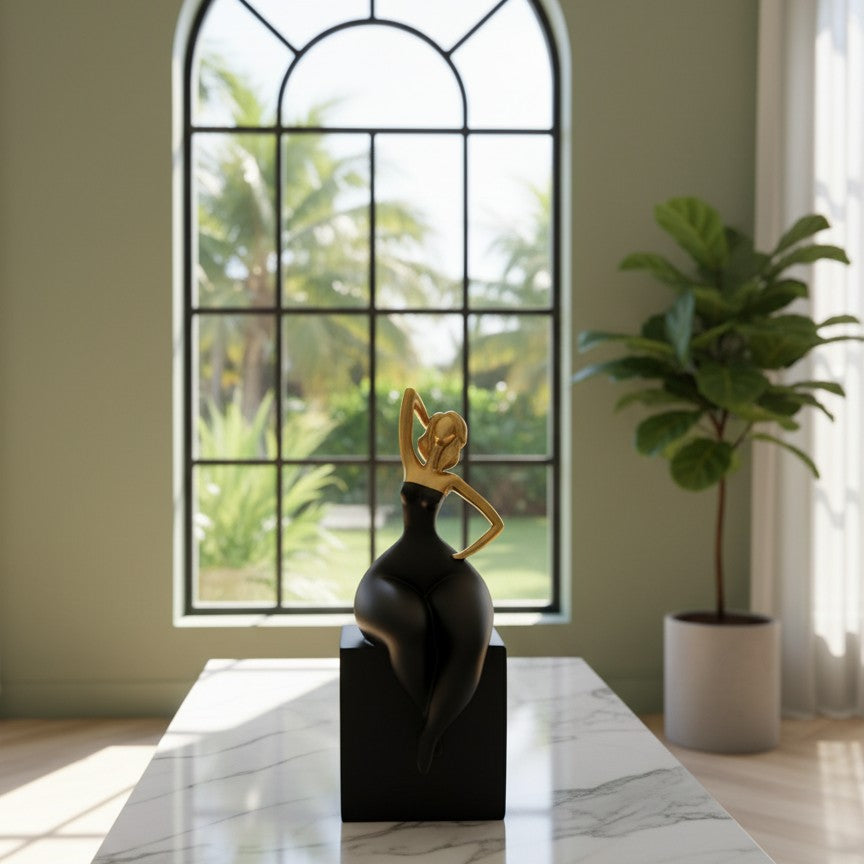 Modeling Resin Table Ornament