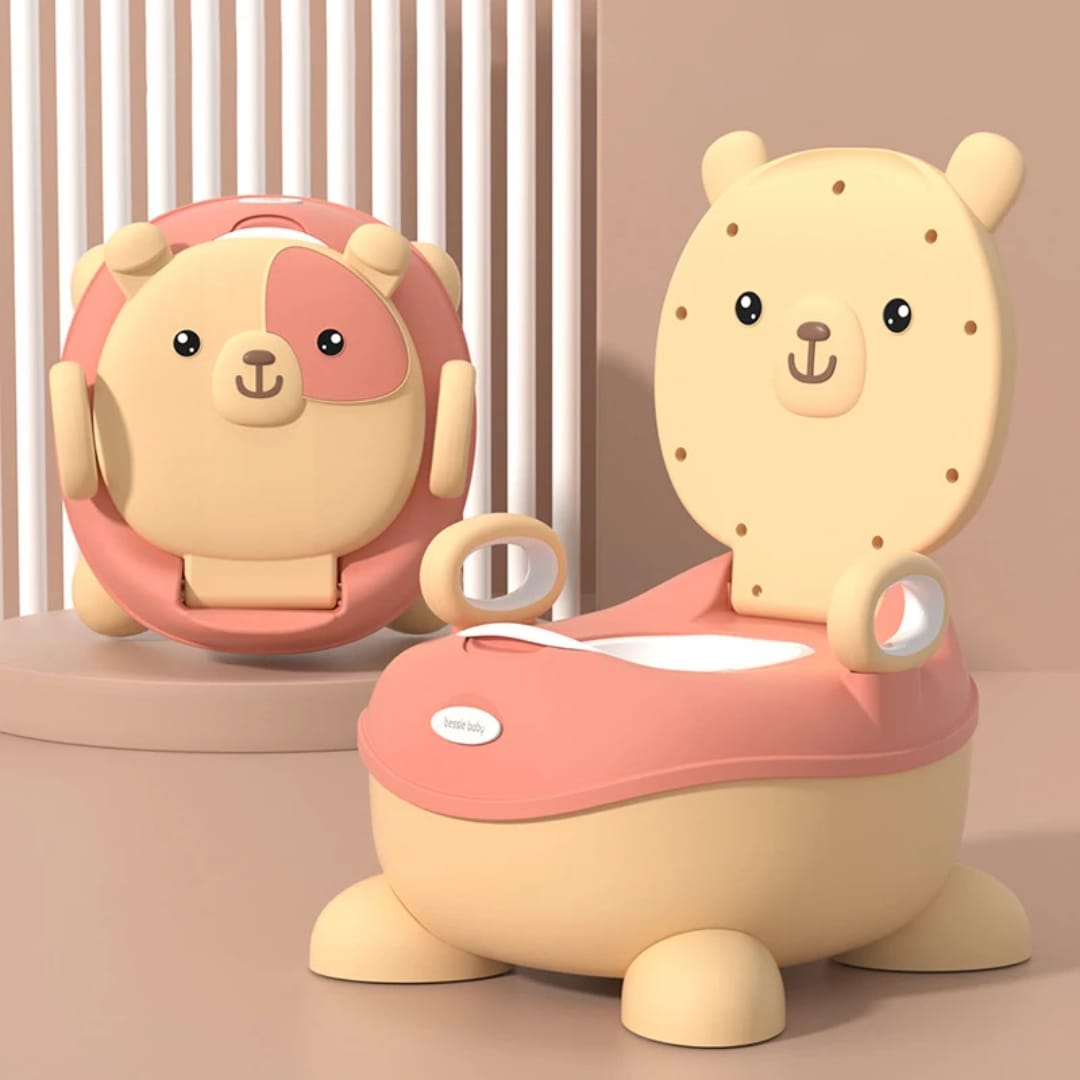 Bear-shaped baby potty training toilet designed for toddlers