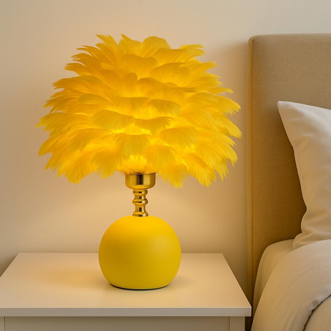Medium Feather-Like Bedside Lamp