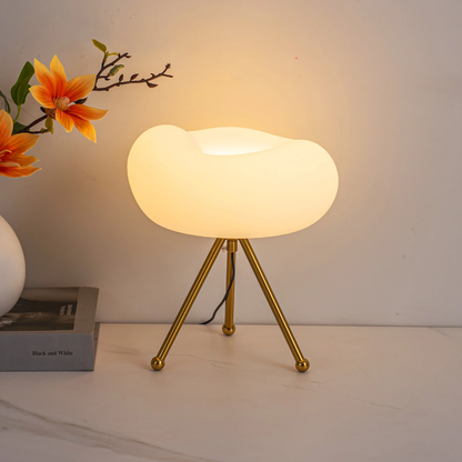 Tripod Cloud Lamp