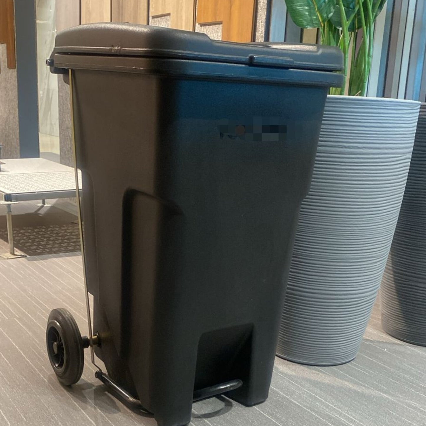90L Wheeled Trash Bin with Foot Pedal and Handle — Blue, Green, Red, Black, Yellow