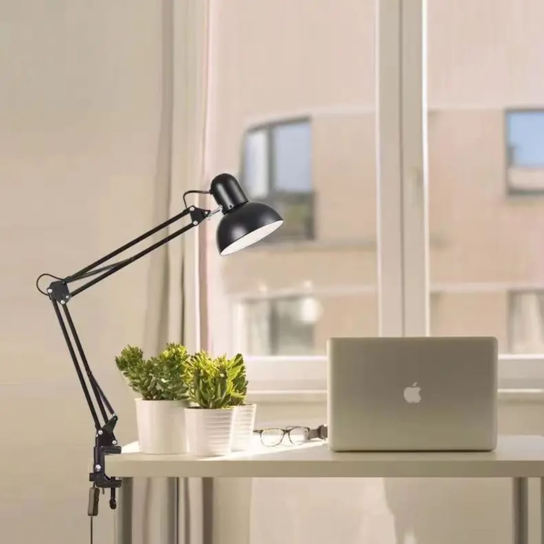 360° Adjustable Clamp Style Lamp