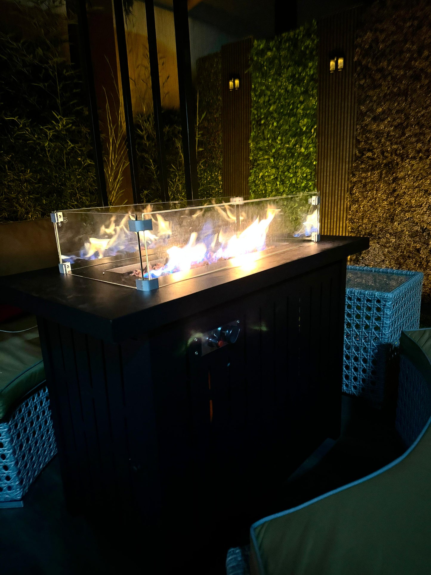 Outdoor Propane Gas Fire Pit Table – 50,000 BTU with Glass Wind Guard