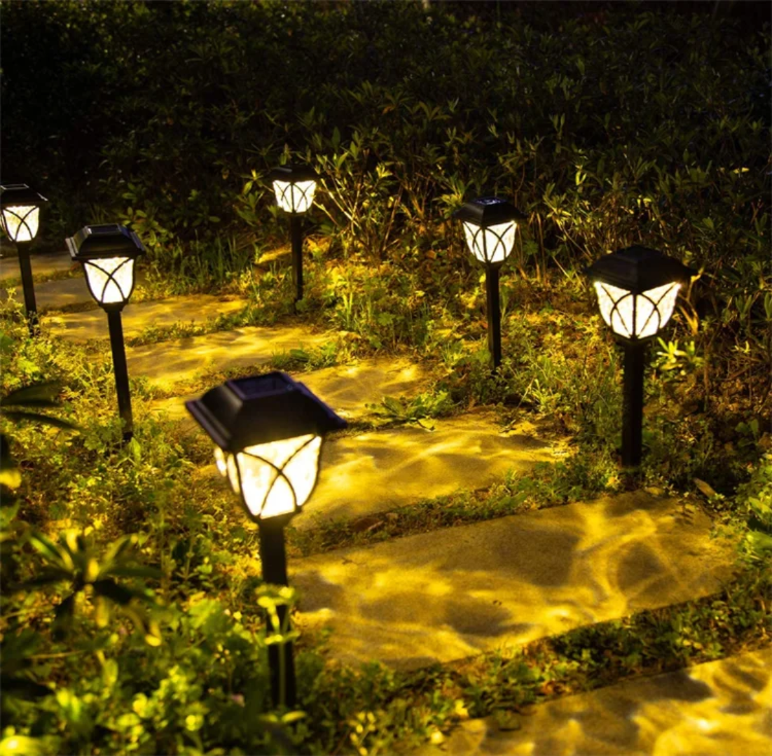 4pcs Solar Pathway Lights
