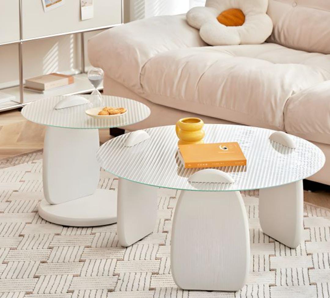 Set of 2 modern luxury coffee tables with round-edged tempered glass tops and premium wood base for stylish living room décor. 🪞🪑