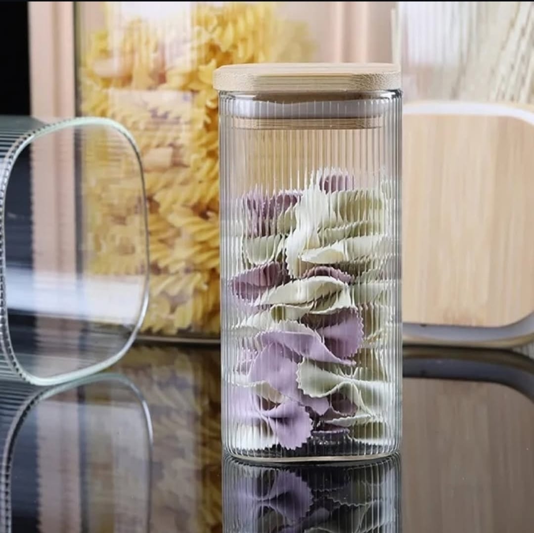 1.5 litre striped glass storage jar for kitchen and pantry use
