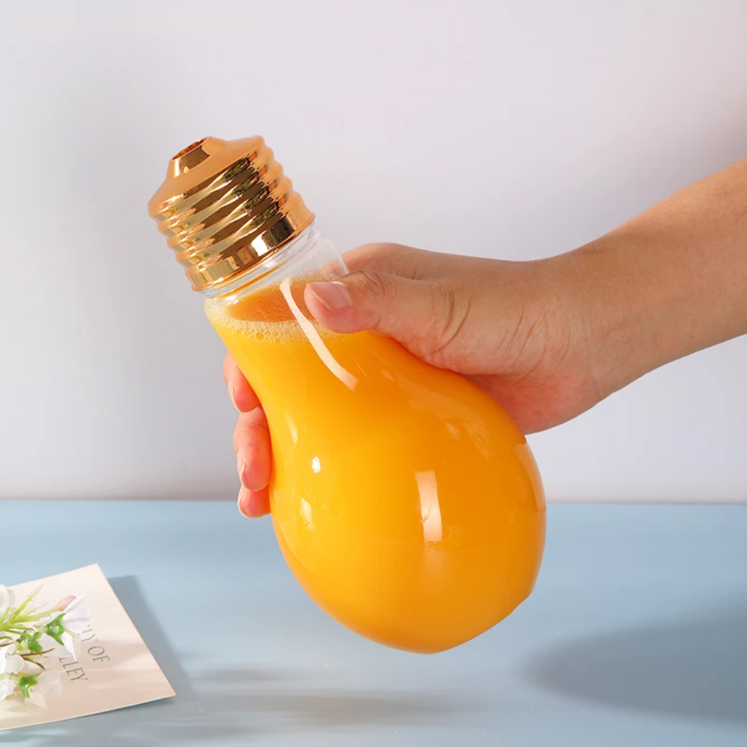Bulb Shaped Glass Cups With Straw