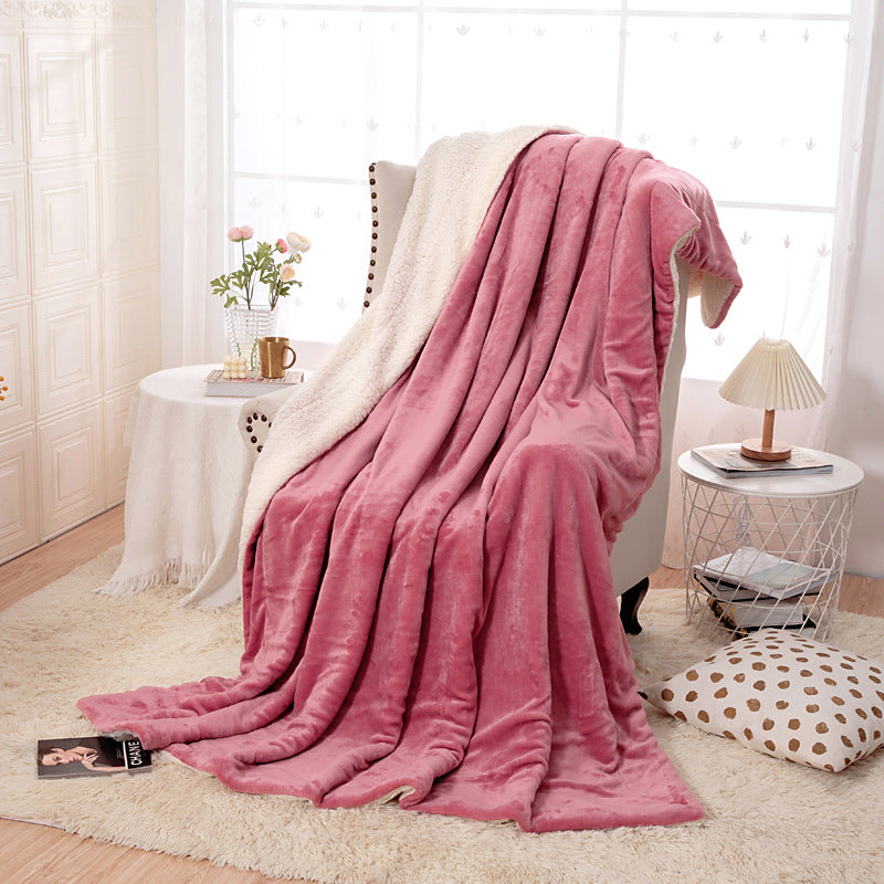 Double layer Sherpa throw blanket, size 150×200 cm.