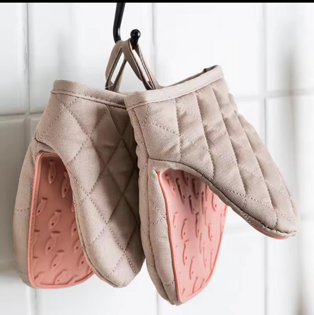 Pair of heat resistant silicone double oven gloves for handling hot cookware
