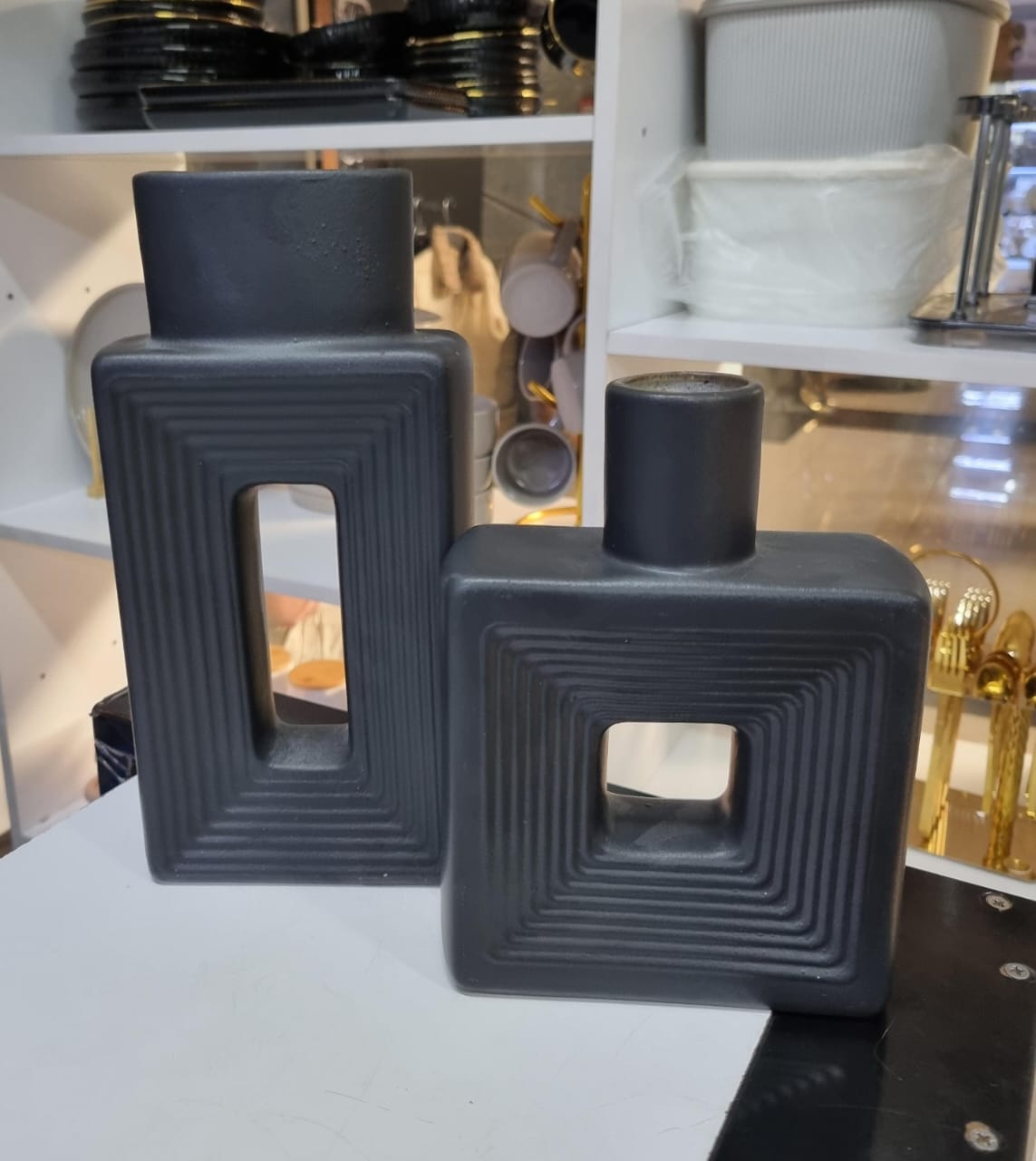 Resin Square Decorative Vase Set