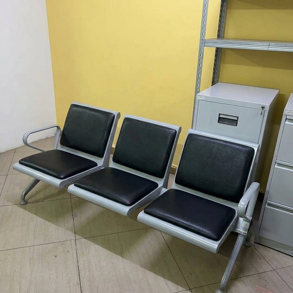 Heavy-Duty 3-Link Padded Waiting Bench