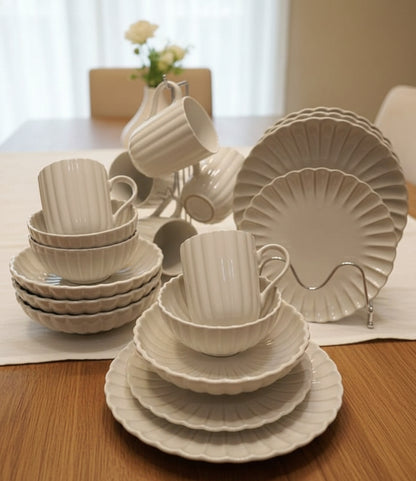 30-Piece European Scalloped Ceramic Dinnerware Set