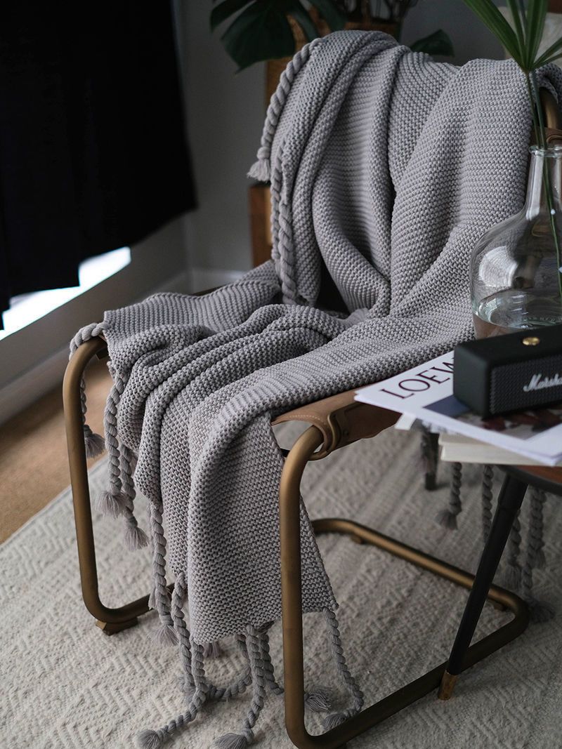 Knitted Throw Blankets