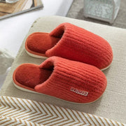 Fuzzy house slippers winter warm plush indoor slides with fluffy lining and non-slip sole size 40-41 for comfortable home and bedroom wear.