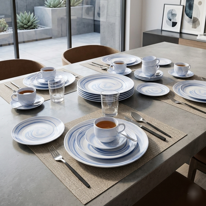 18 Piece Dinner Set