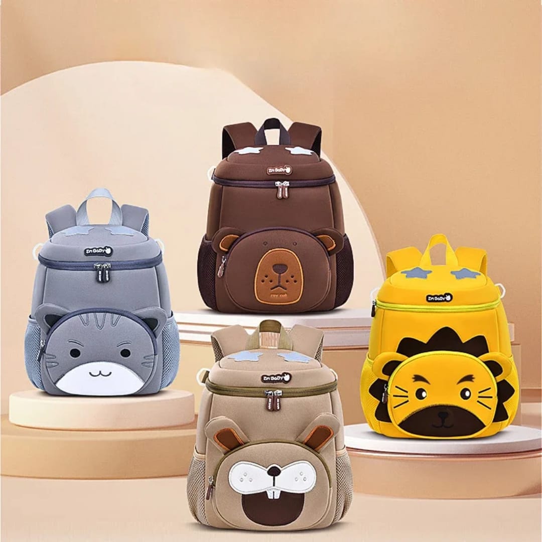 Cartoon-themed waterproof mini backpack for kindergarten kids