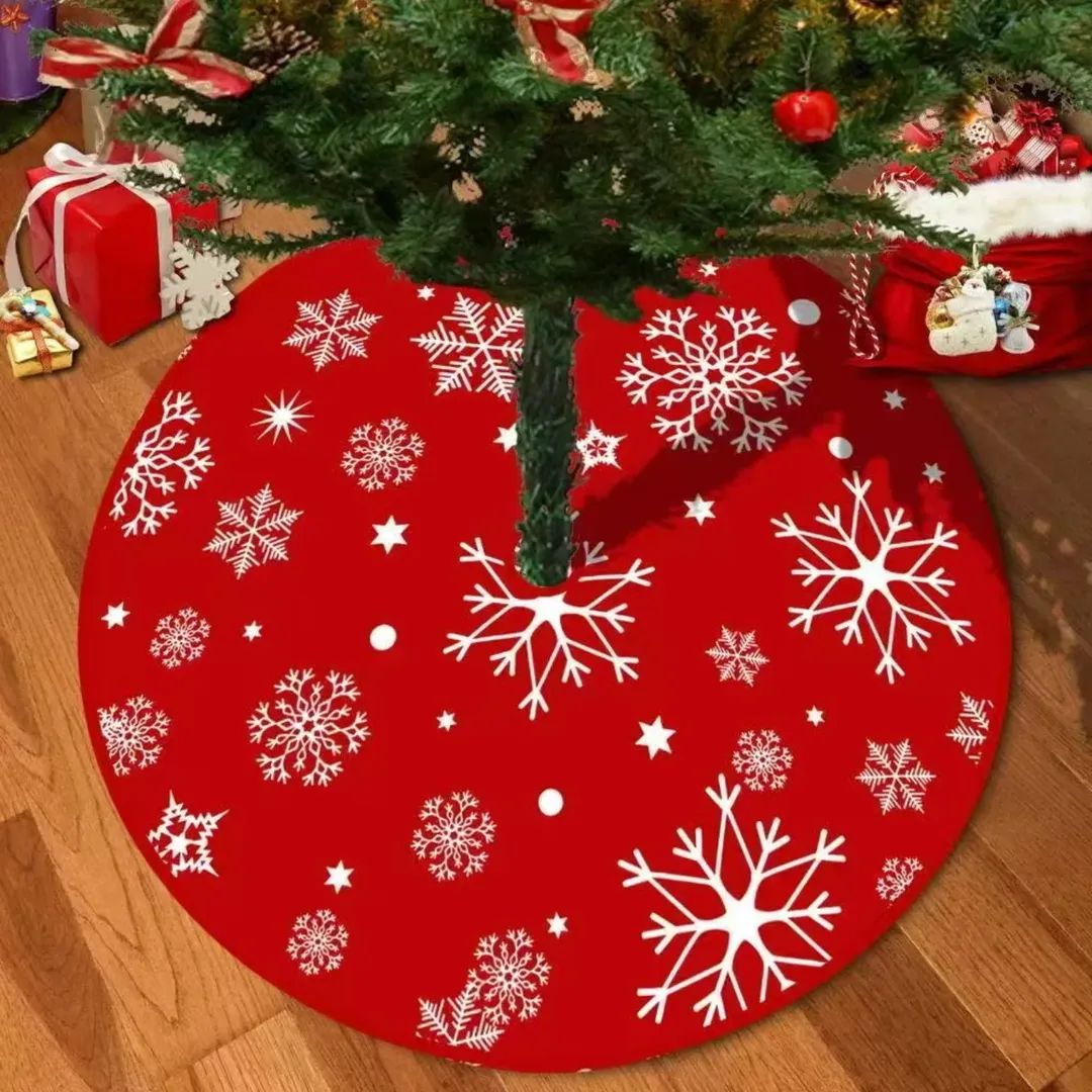 Red Christmas Tree Skirt With Snowflake Design