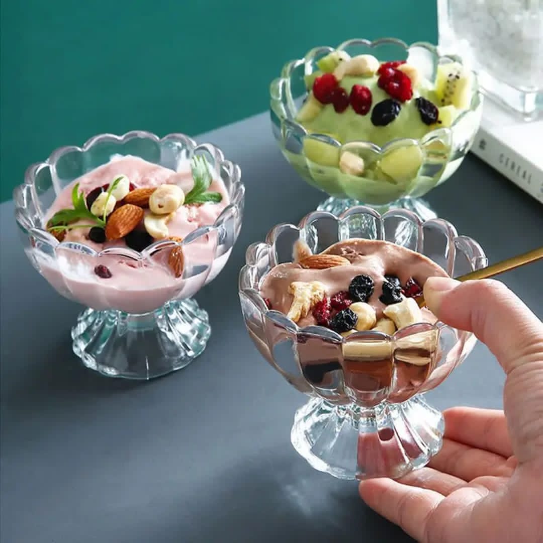 Set of 6 glass ice cream cups