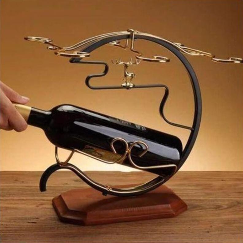 Golden deer wine rack holding 1 bottle and 6 wine glasses