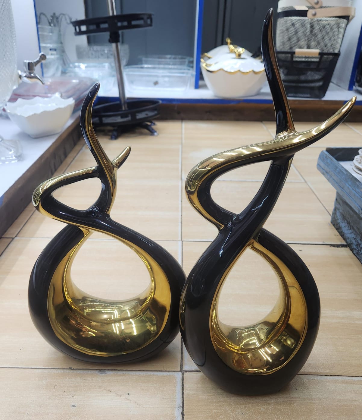 2 Piece Ceramic Decorative Ornaments