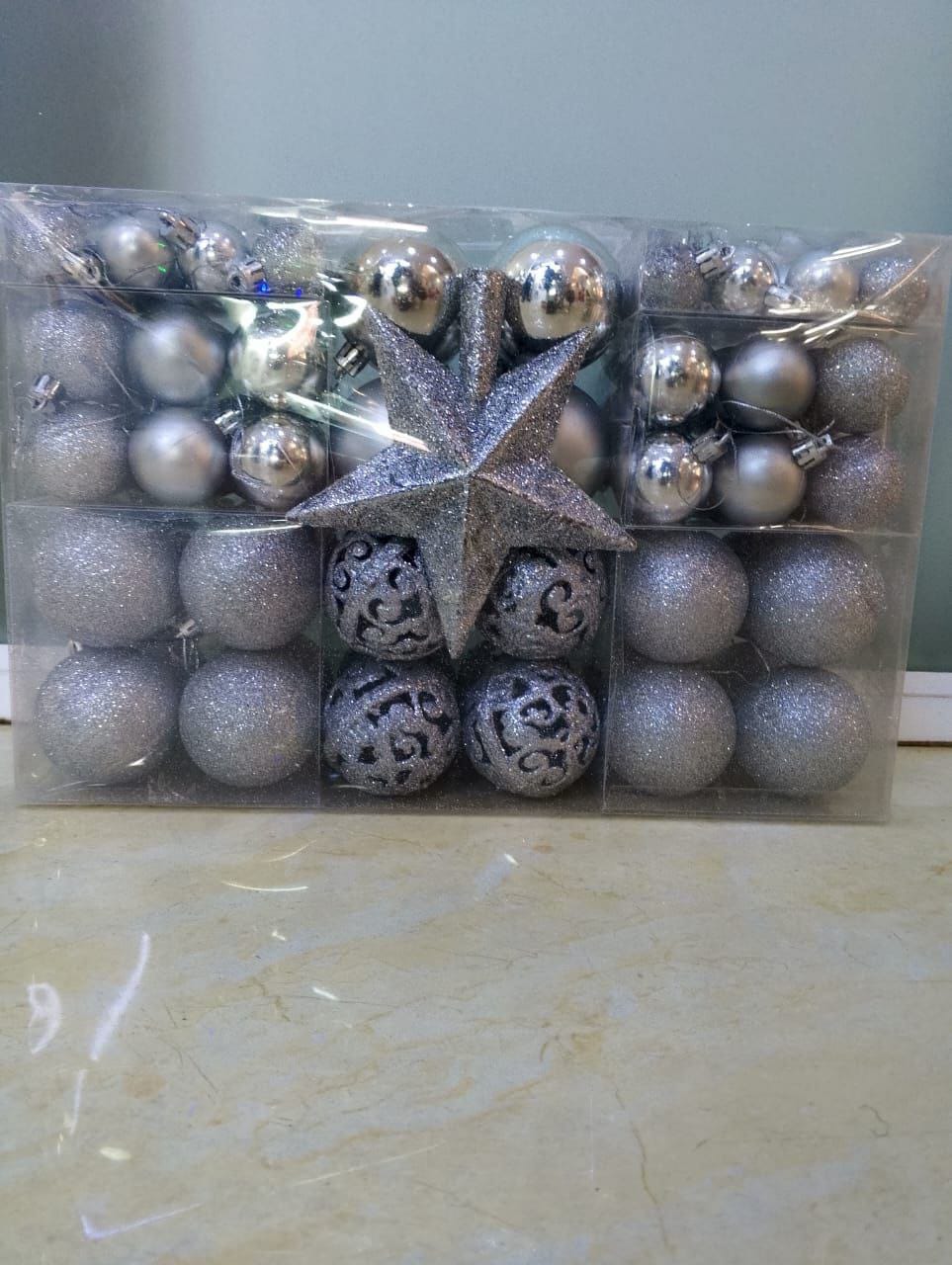 101 Piece Shatterproof Christmas Ball Ornaments Set with a Star