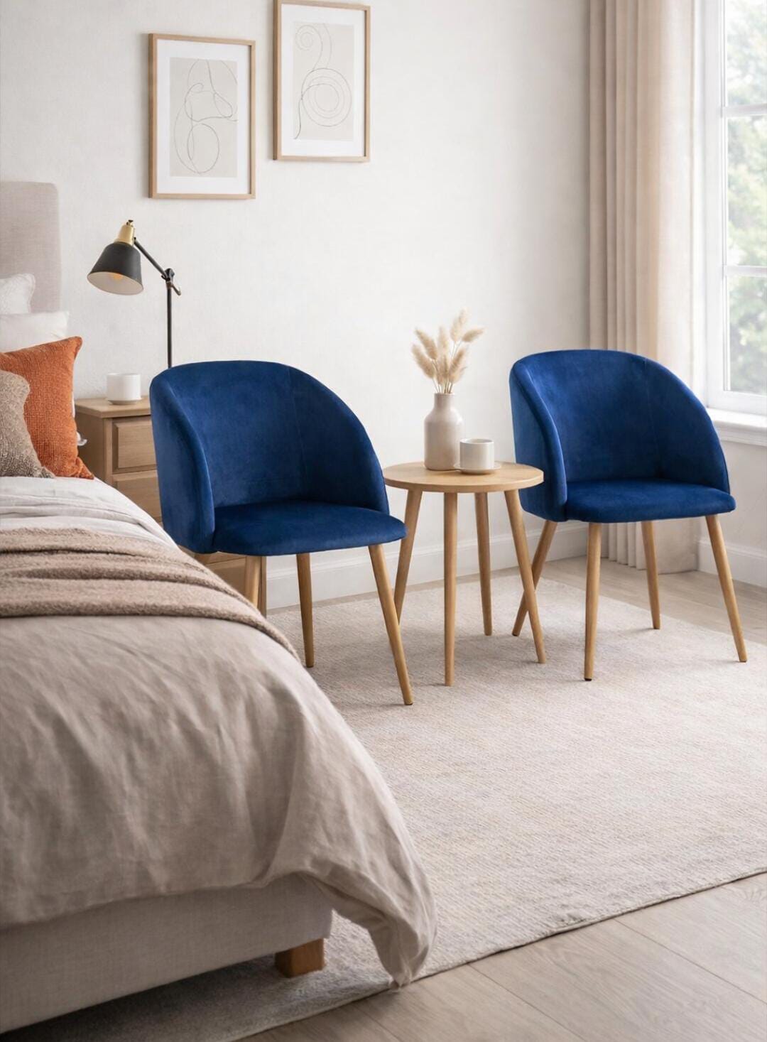 Velvet Chair with Armrests