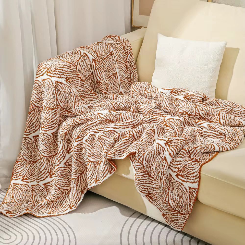 Leaf Pattern Microfiber Throw Blanket