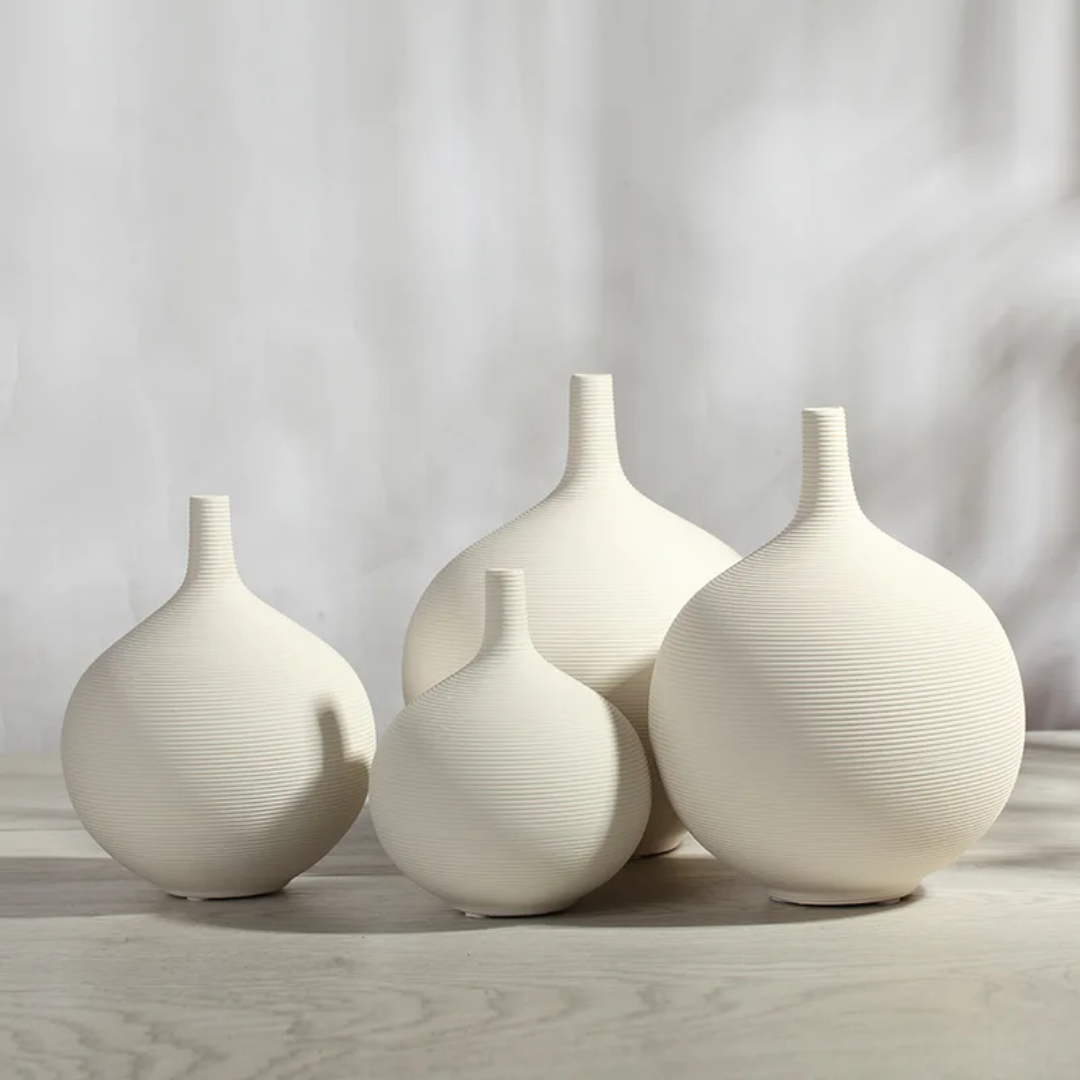 Nordic Round Shape Porcelain Flower Vase